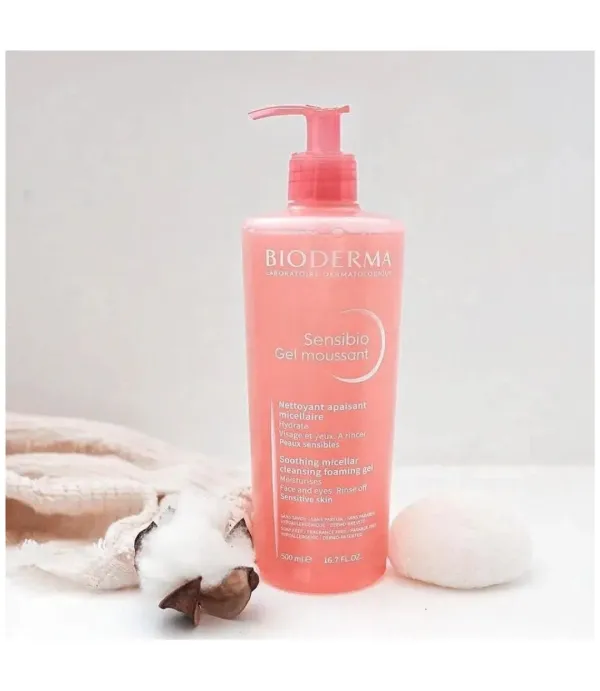 جل منظف رغوي مهدئ للبشرة الحساسة